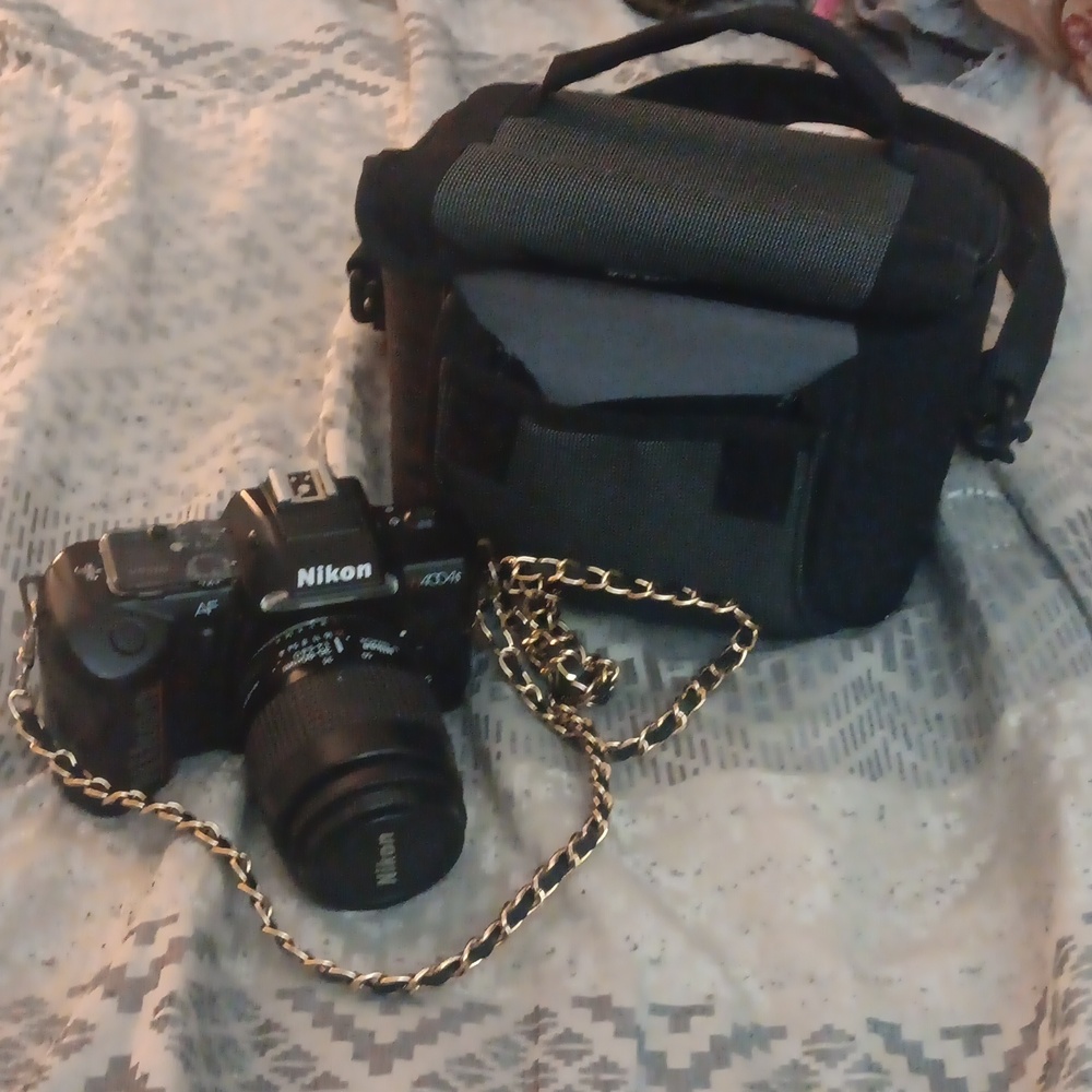 Nikon N4004s Film SLR Camera